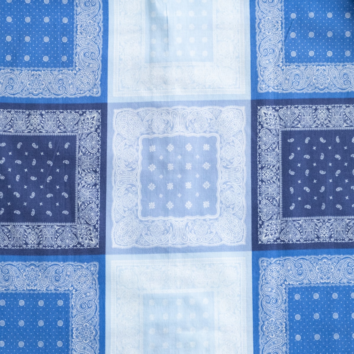 FEEL EASY ORIGINAL BANDANA LAWN SHIRT