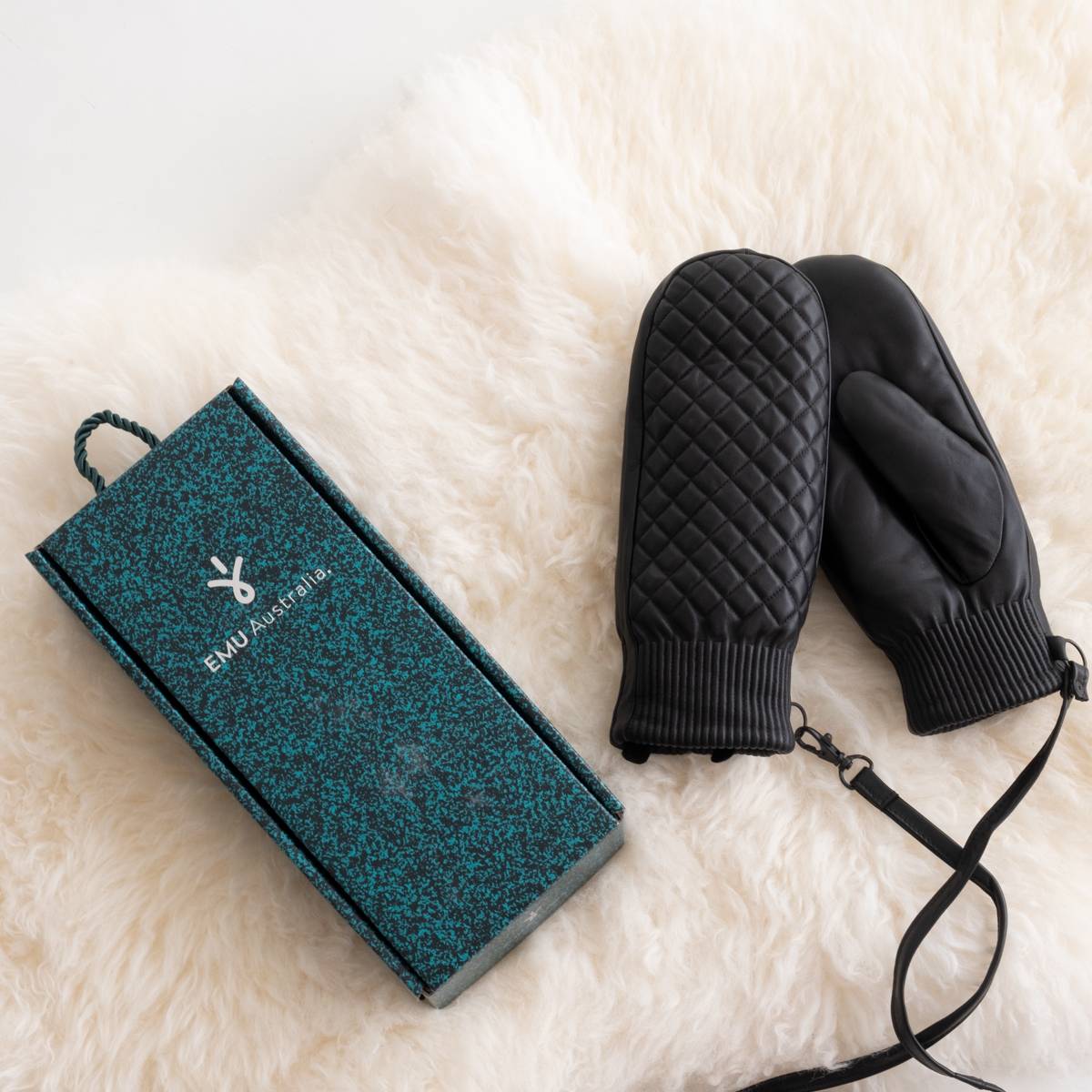 EMU Australia（エミュオーストラリア）Margaret Mittens 正規取扱通販