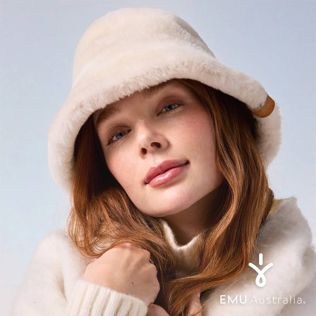 WOMEN EMU Australia Sheepskin Hat