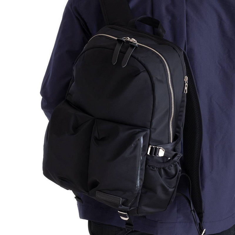 OWNER & STAFF RECOMMENDED 10