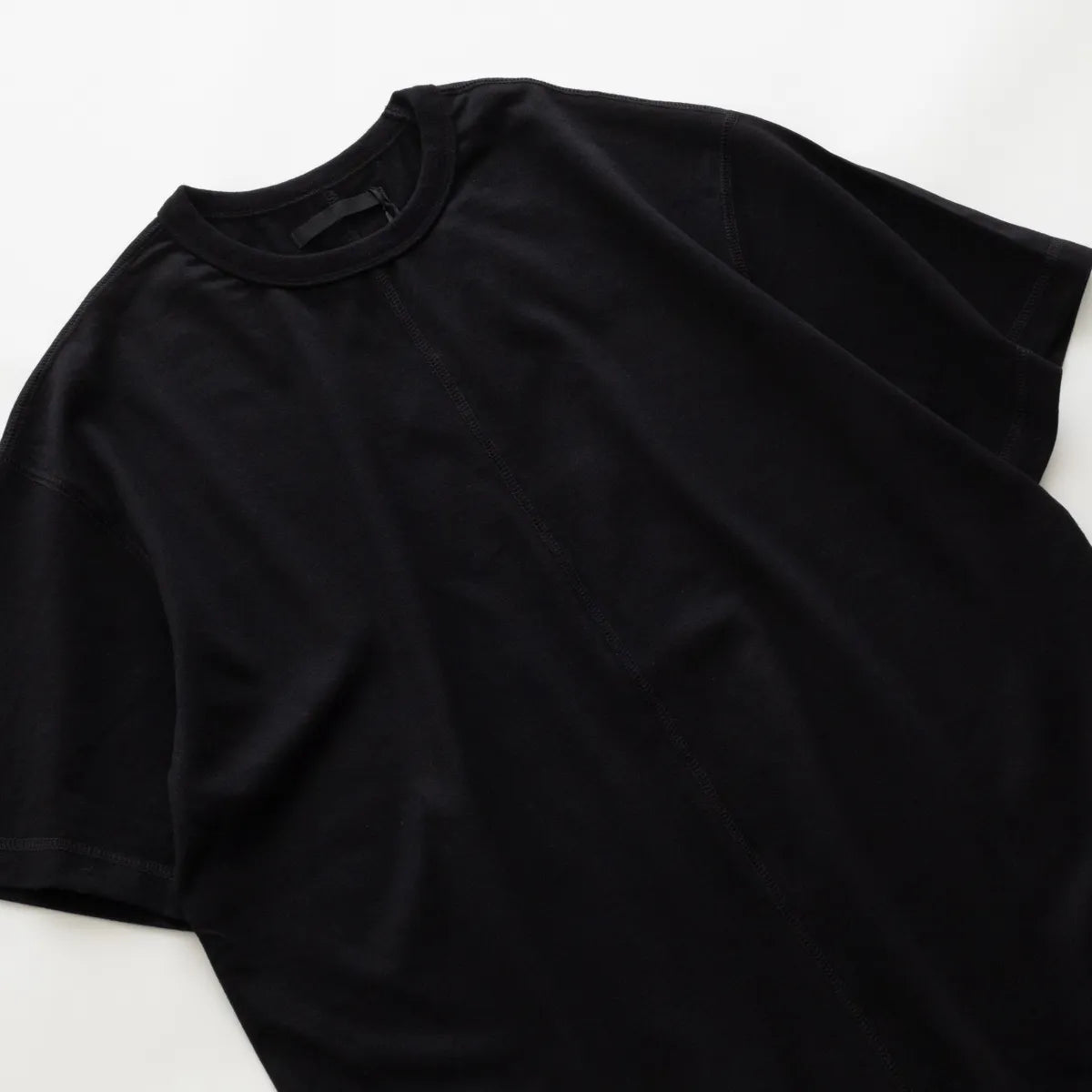 Juha SIGNATURE TEE