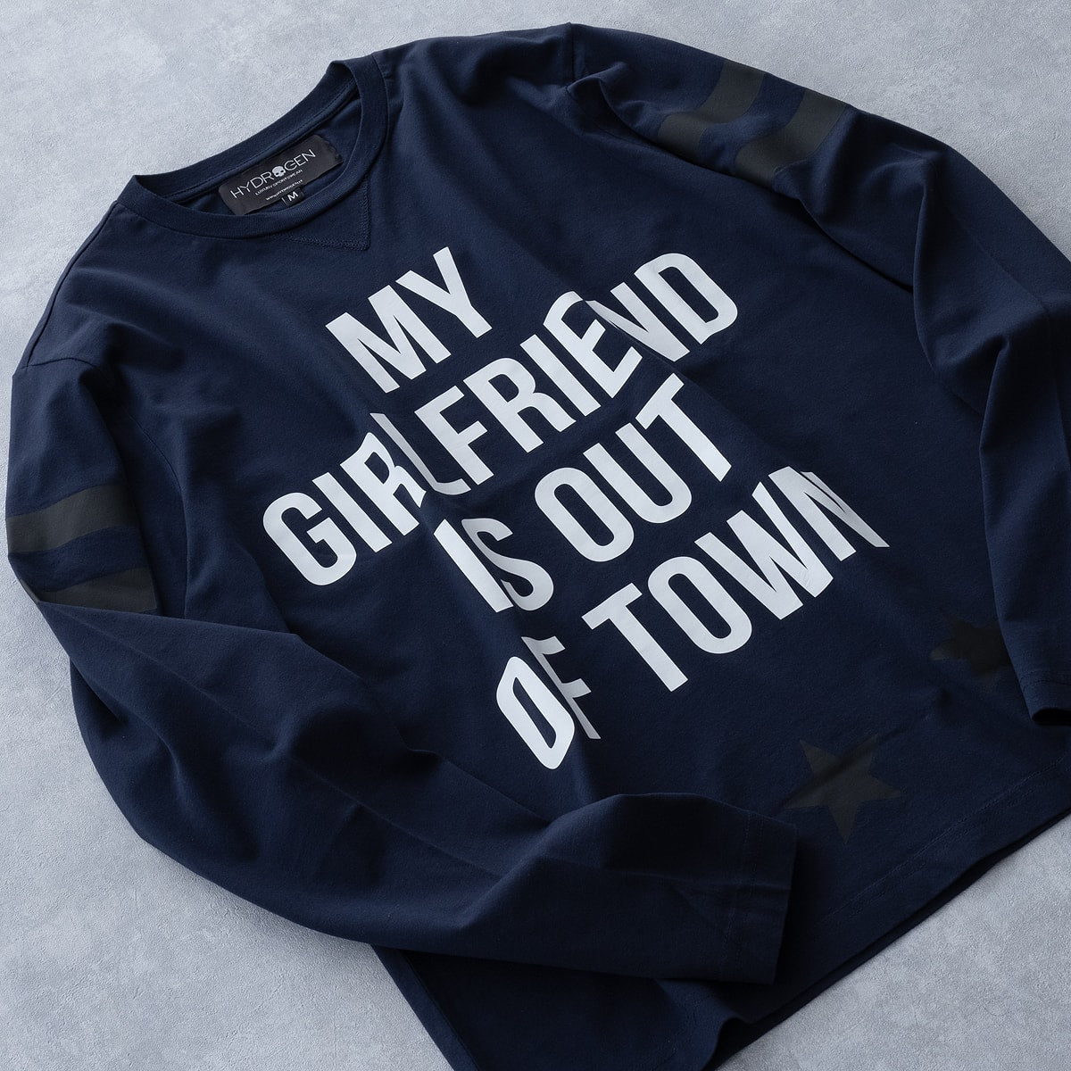 ホッケー LTD ロング スリーブ Tシャツ マイ ガール フレンド イズ アウト オブ タウン（2色）｜HYDROGEN
