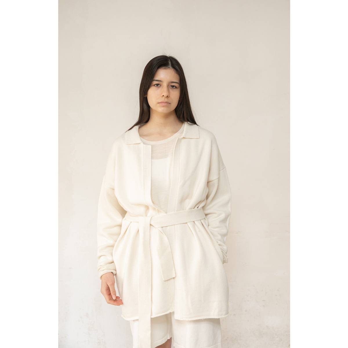 ウィメンズ レギュラー カラー ロング カーディガン ウール カシミヤ（2色）｜AKABA MILANO