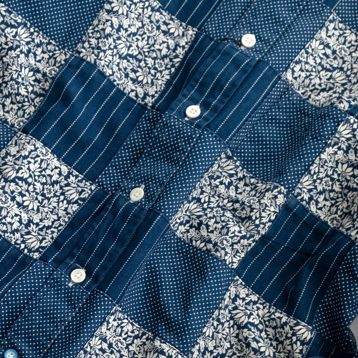 FEEL EASY ORIGINAL INDIGO PATCHWORK BUTTONDOWN SHIRT