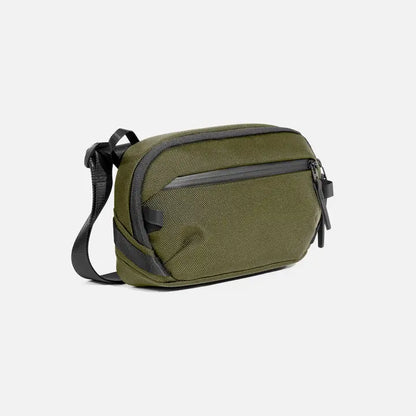 Aer Day Sling 4（2色）