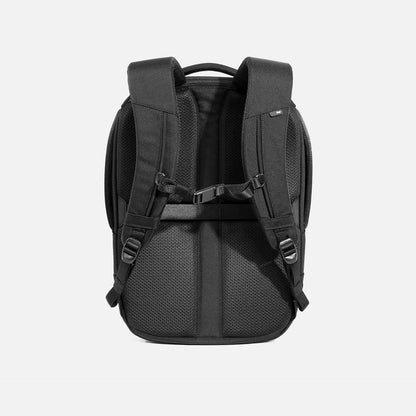 Aer Slim Pack 2