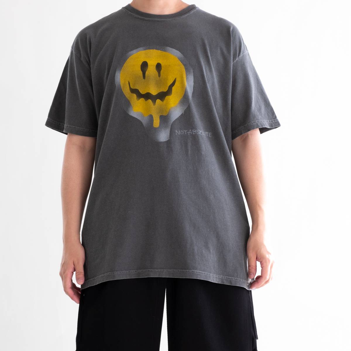 スマイル ショート スリーブ Tシャツ（4色）｜DISCOVERED