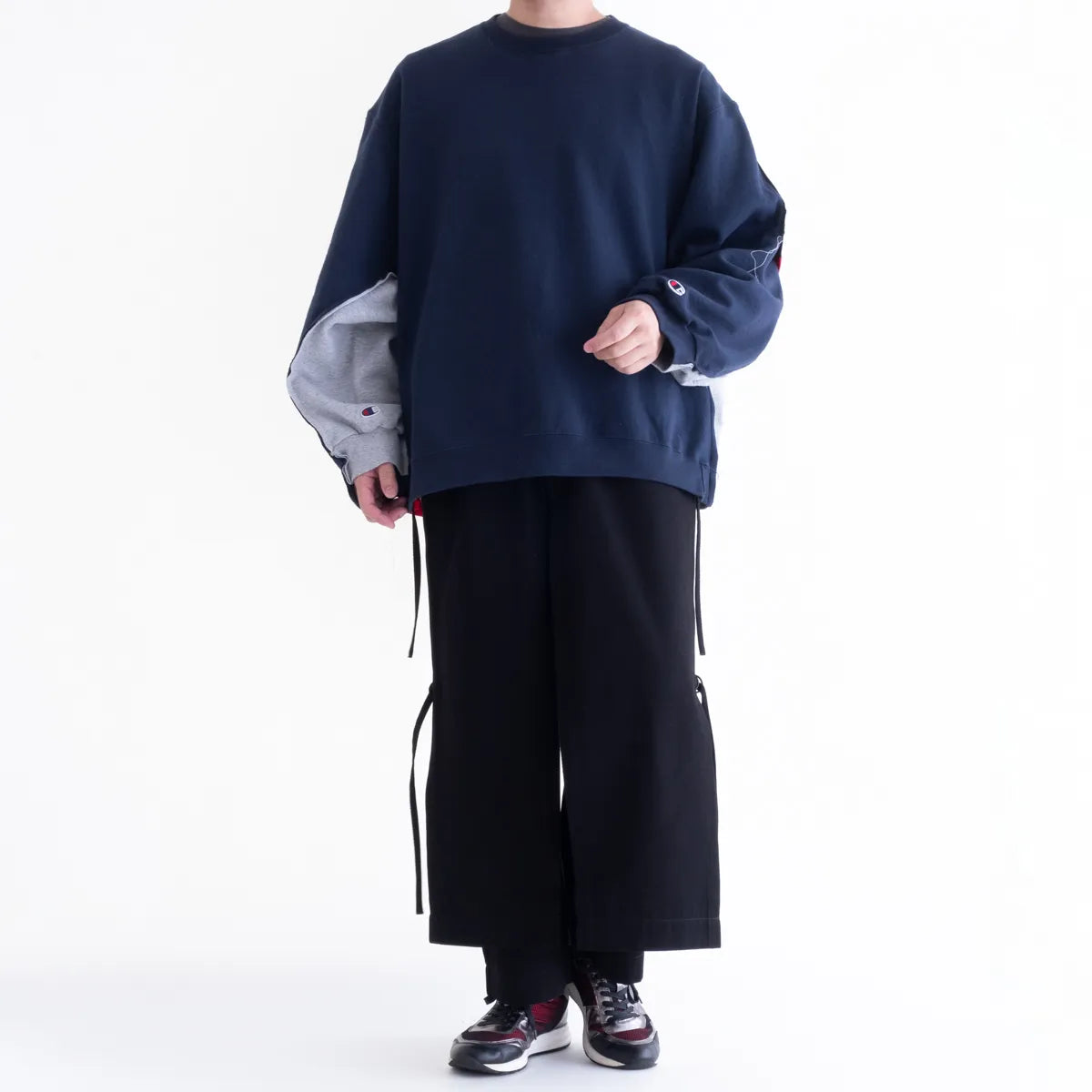 DISCOVERED FOOTBALL SWEAT