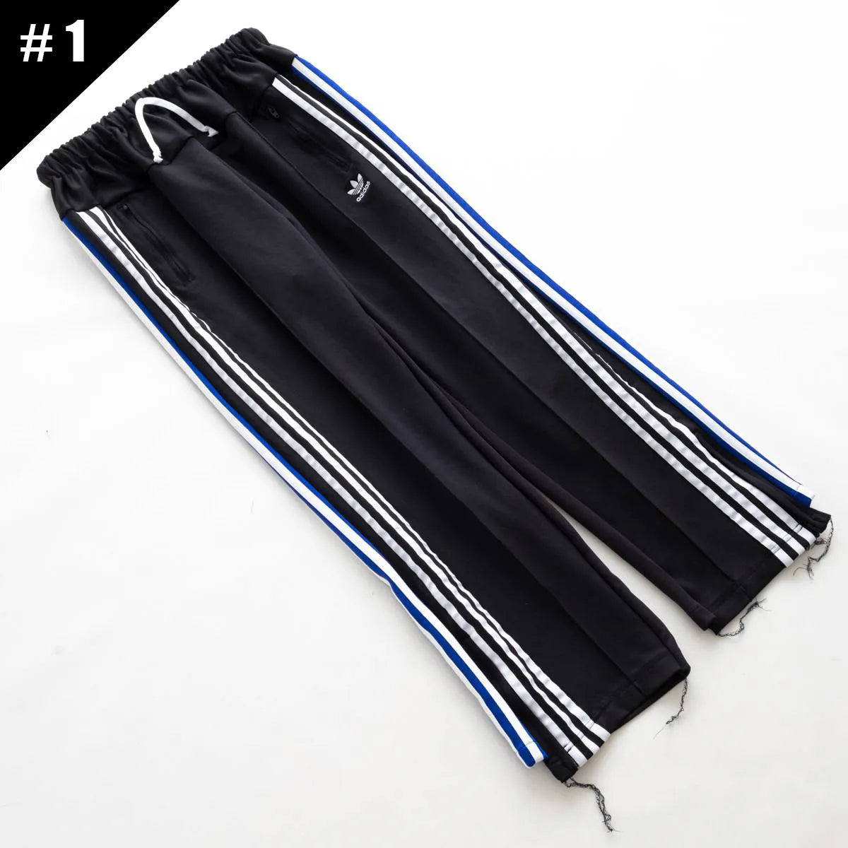 DISCOVERED DOCKING WIDE TRACK PANTS（2型）