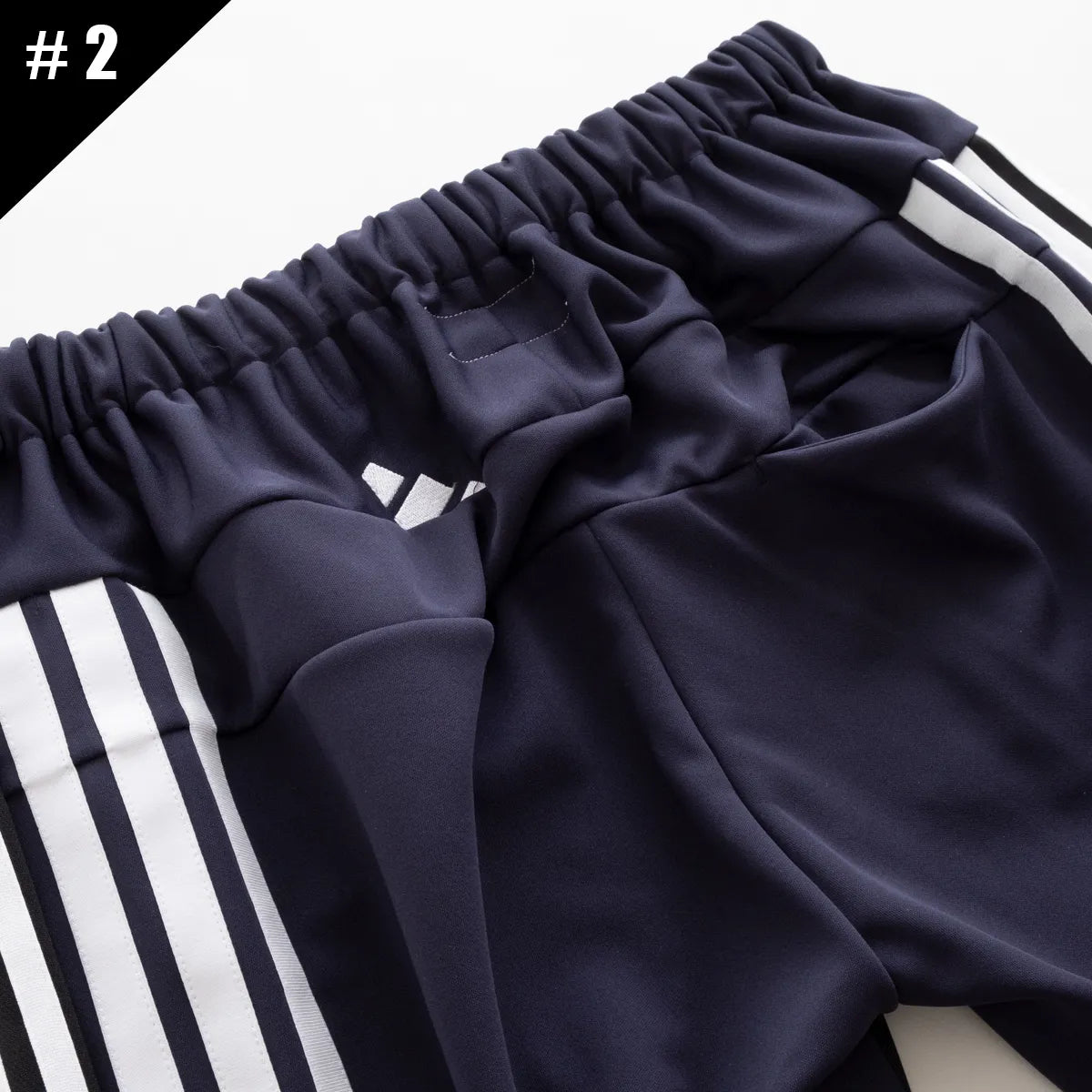 DISCOVERED DOCKING WIDE TRACK PANTS（2型）