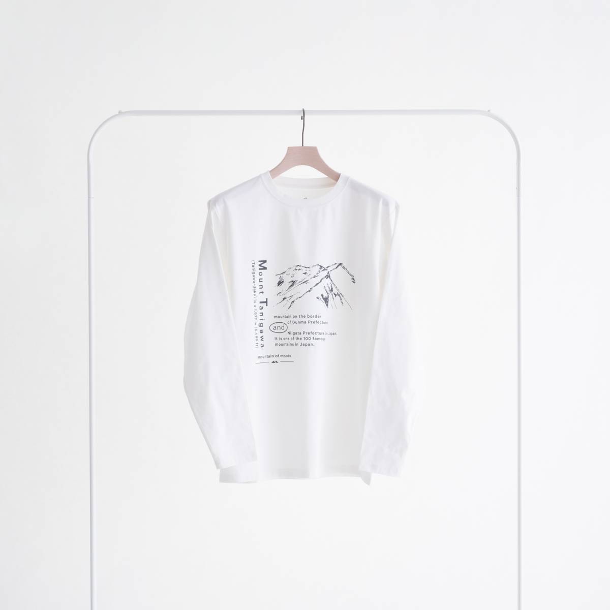 マウンテンオブムーズ コラボ Mt Tanigawa ロング スリーブ Tシャツ（2色）｜Snow Peak