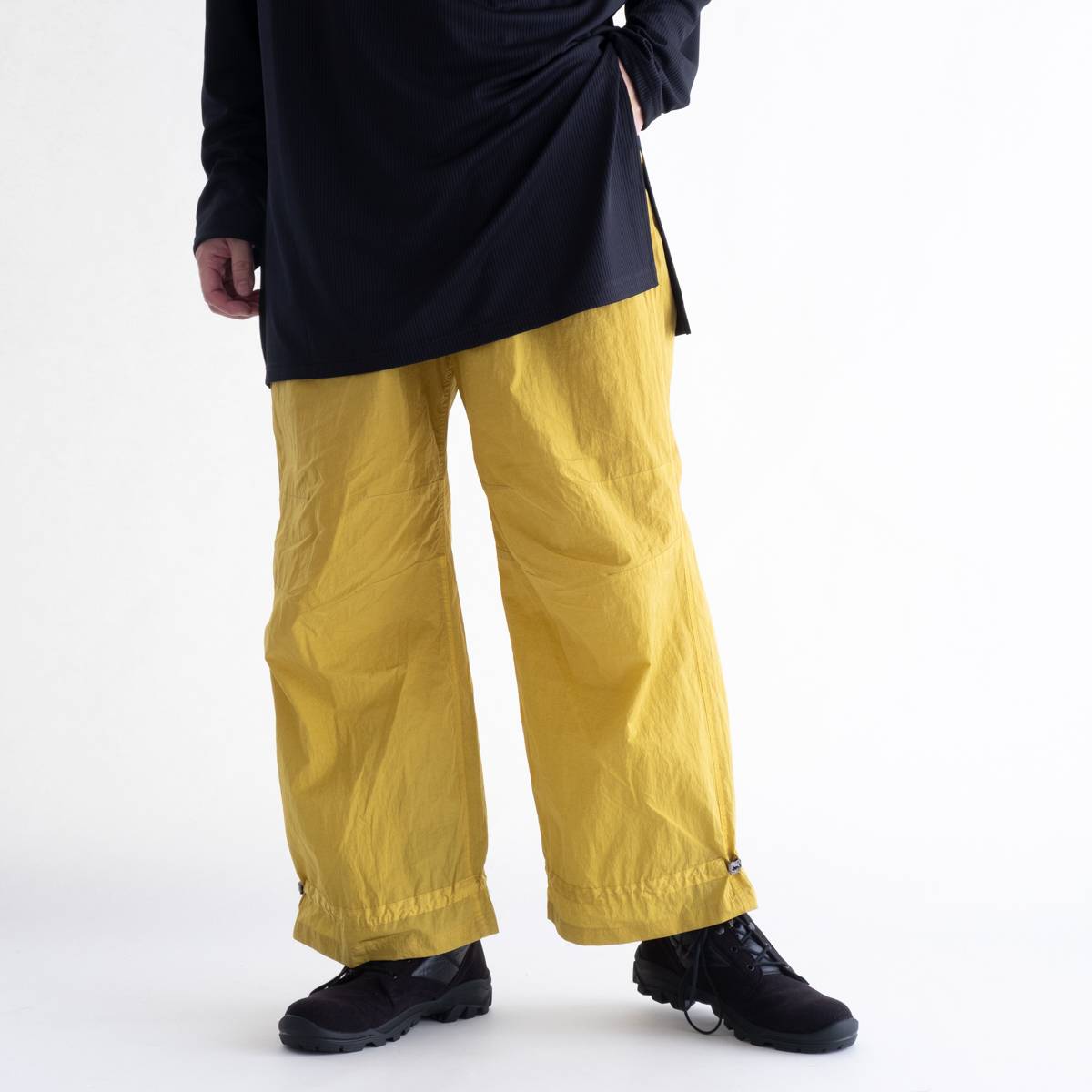 prasthana（プラスターナ）parachute over trousers OD 正規取扱通販