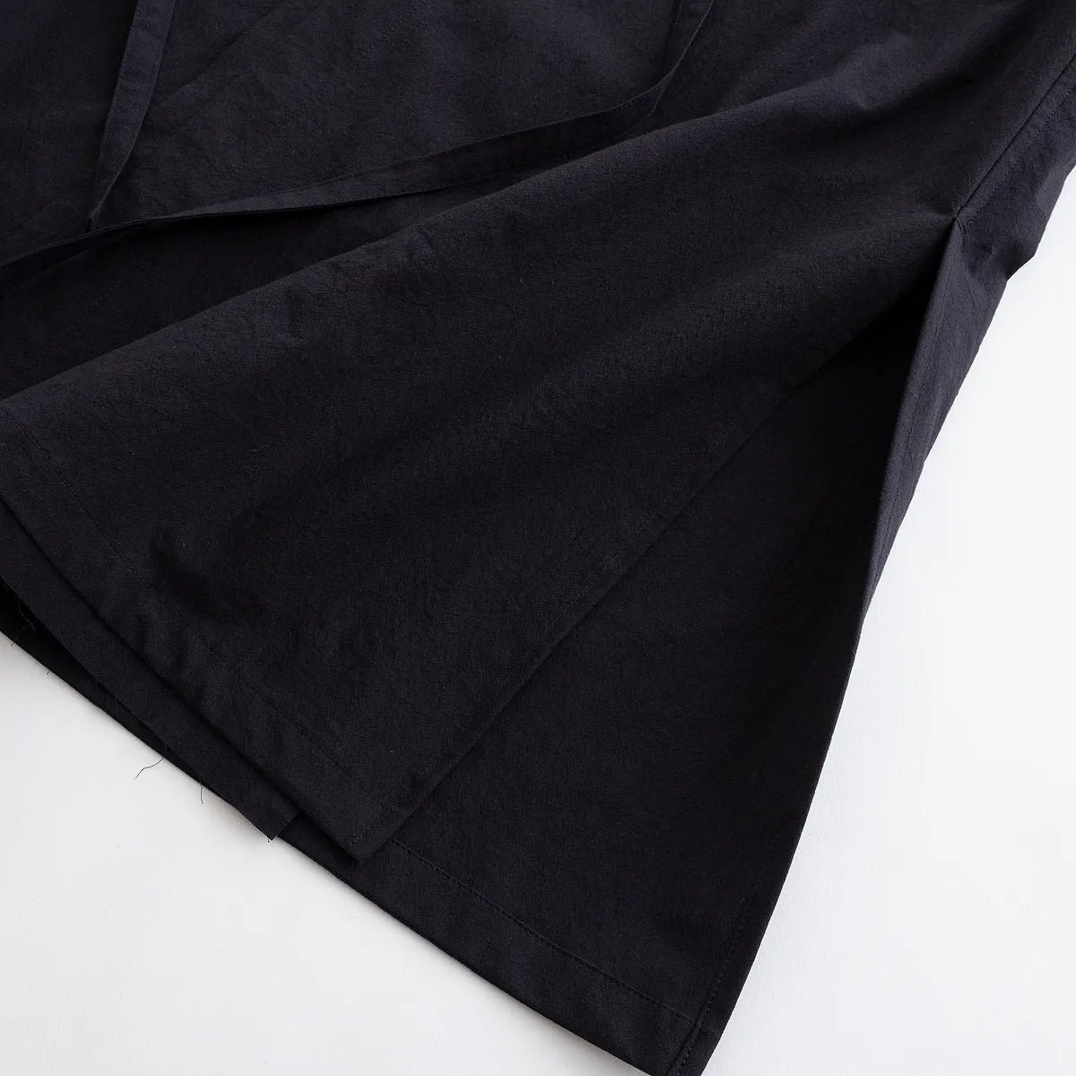 prasthana strings raw edge s/s shirt