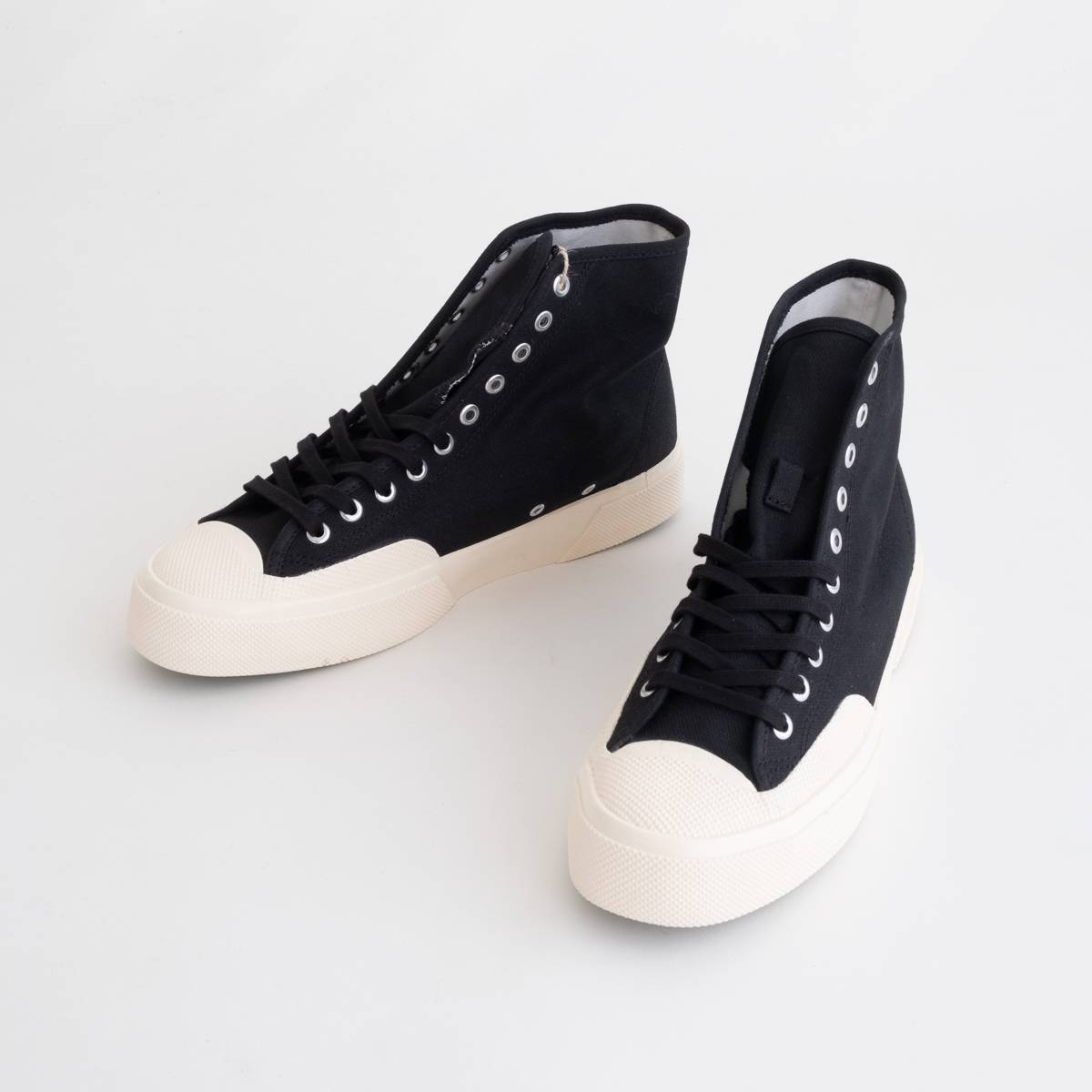 2433 ワークス HC ブロークンツイル｜SUPERGA