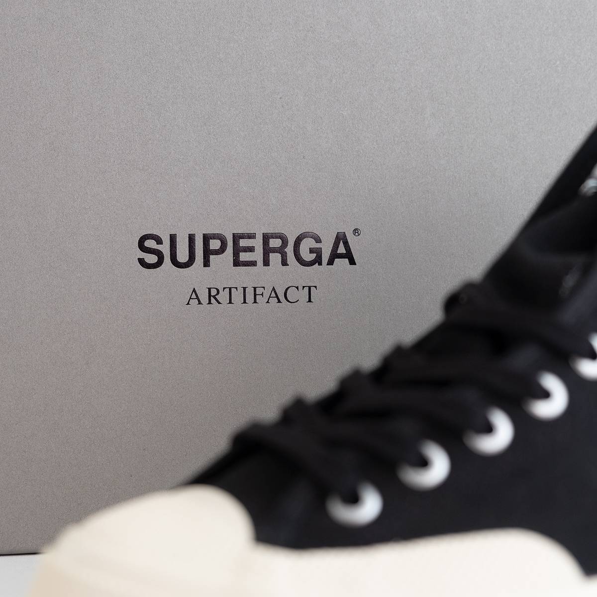 ウィメンズ 2433 ワークス HC ブロークンツイル｜SUPERGA
