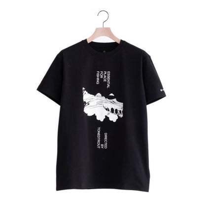 トーンドトラウト コラボ スイミング フィッシュ Tシャツ（2色）｜Snow Peak