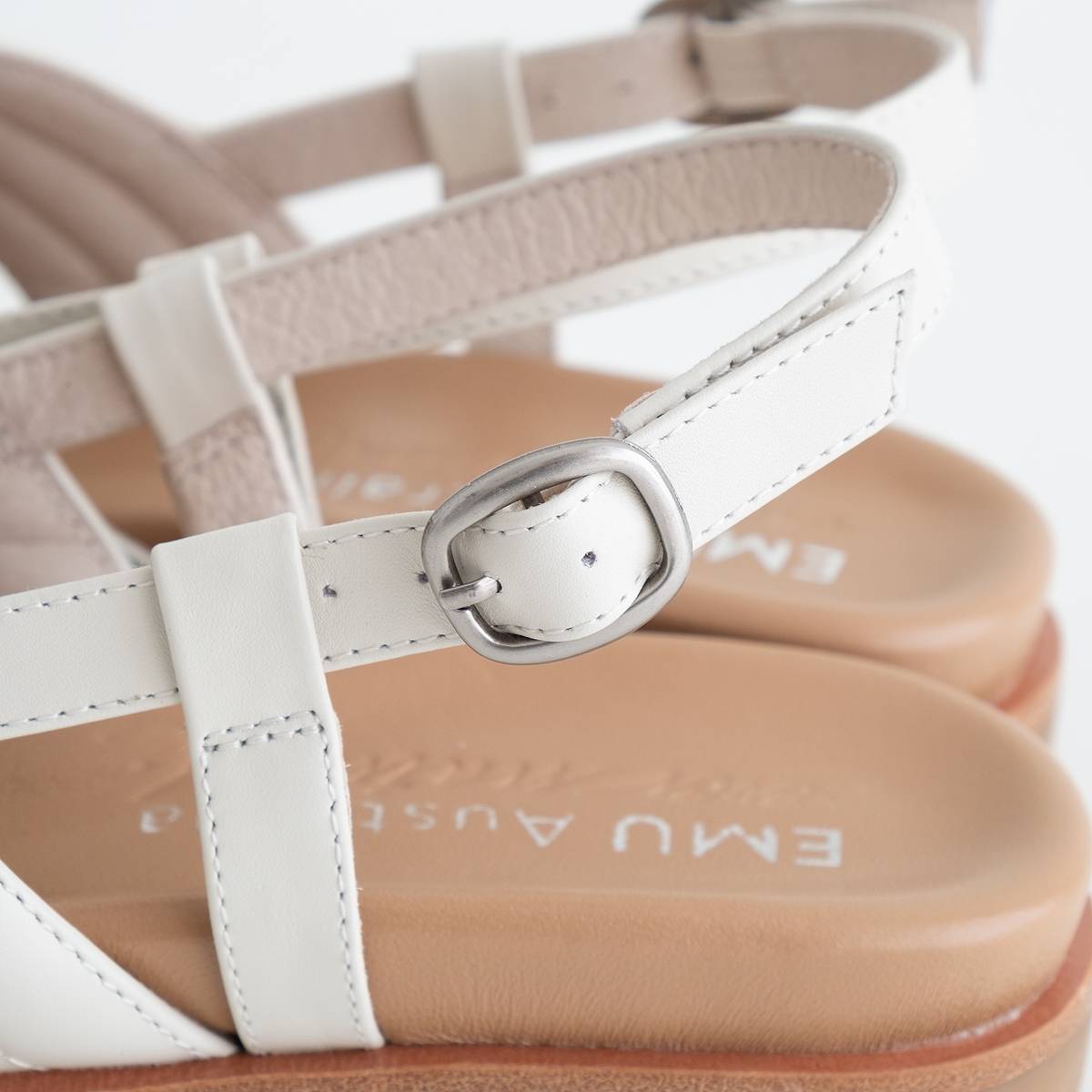 WOMEN EMU Australia Borradaile（2色）