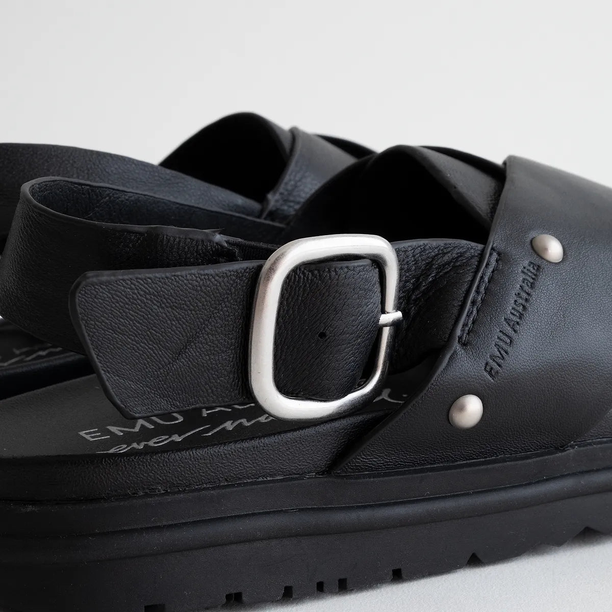 WOMEN EMU Australia Faye（2色）