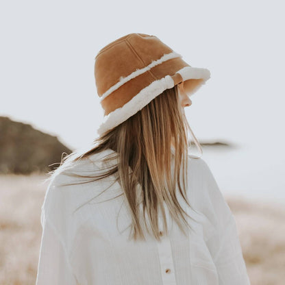 WOMEN EMU Australia Sheepskin Hat