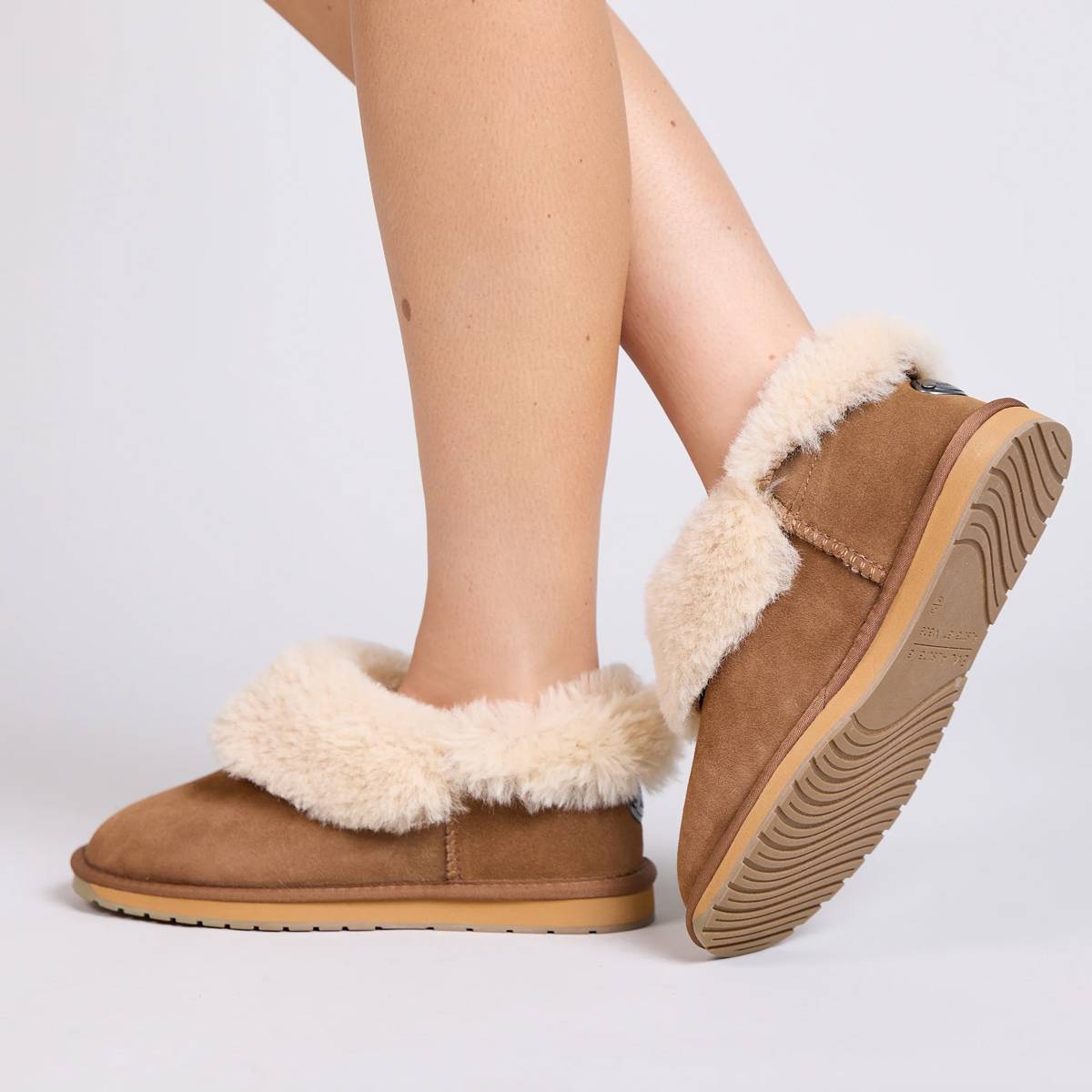 WOMEN EMU Australia Platinum Mintaro（2色）