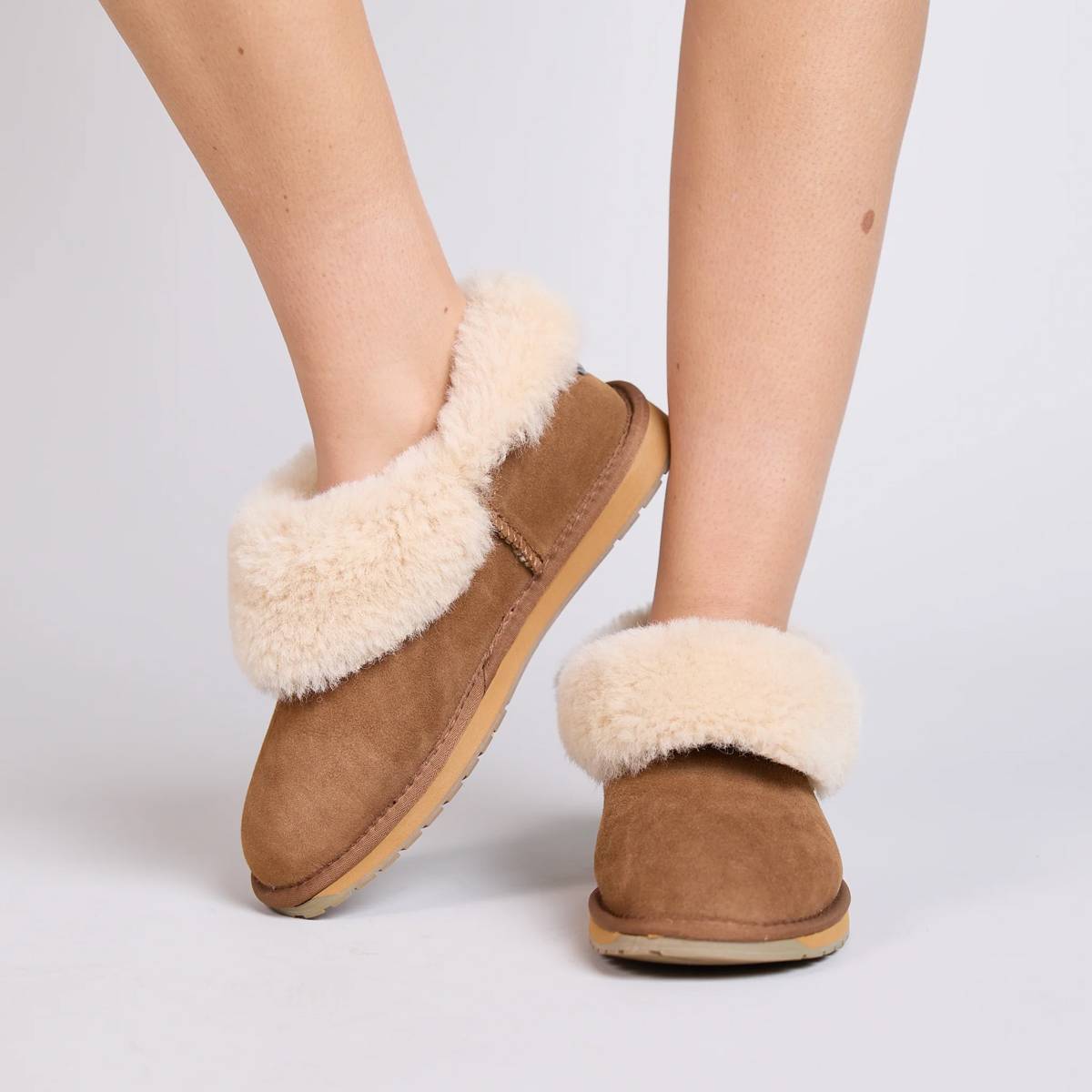 WOMEN EMU Australia Platinum Mintaro（2色）