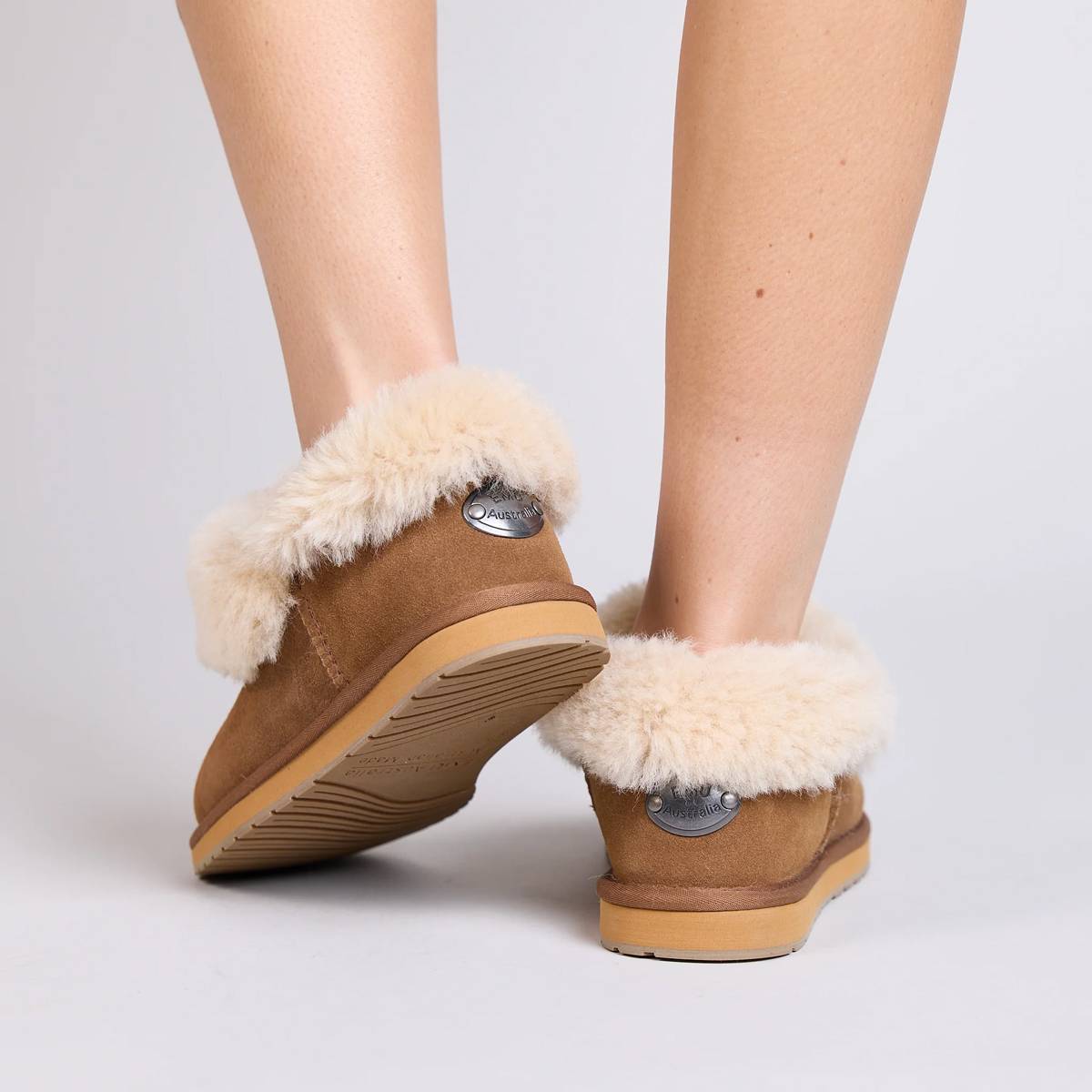 WOMEN EMU Australia Platinum Mintaro（2色）