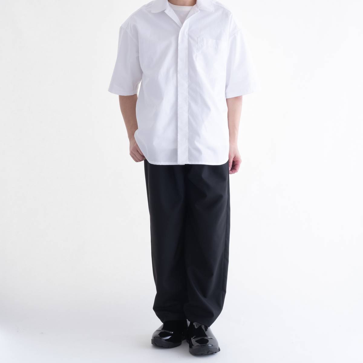 lownn Minimal Shirt Short Sleeves(White Plain) | lownn (ローン