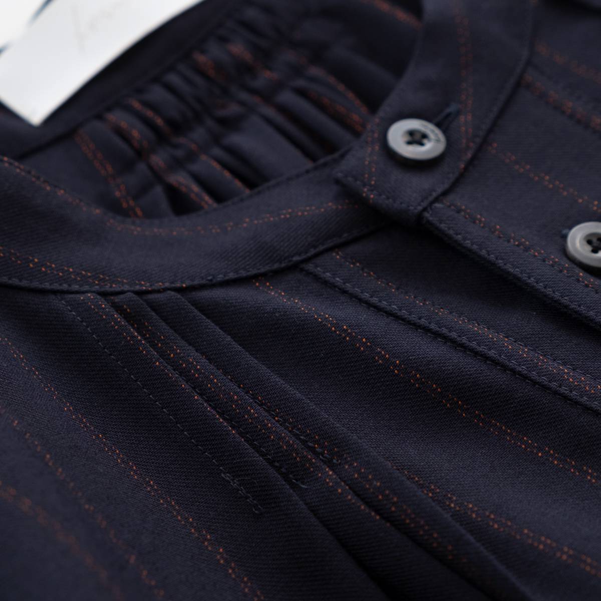 IRENISA PULL OVER GATHER SHIRT(NAVY STRIPE)