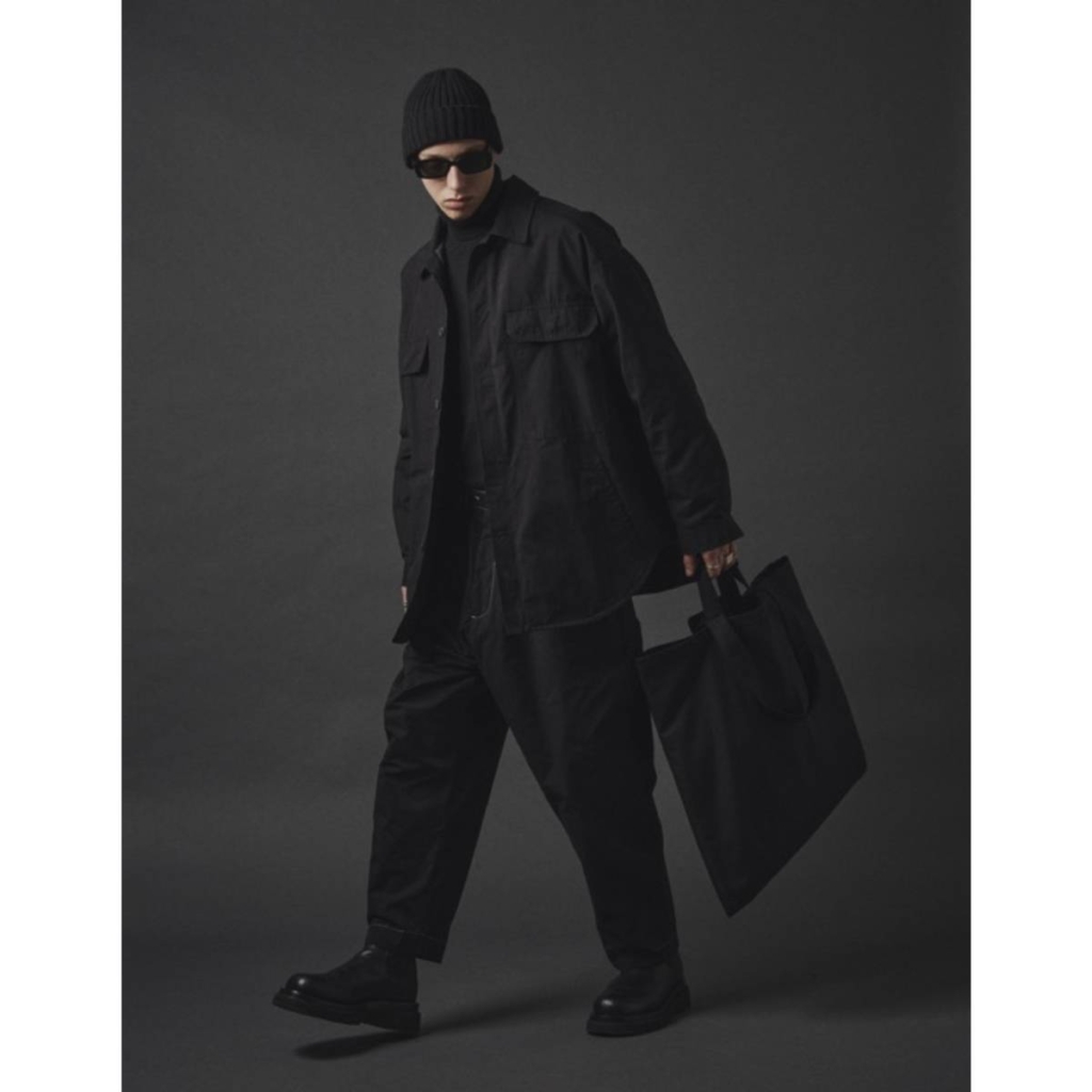 FW22-TOTEBa