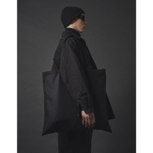 FW22-TOTEBa