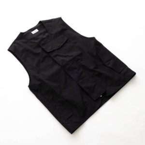 SS23-UVEST
