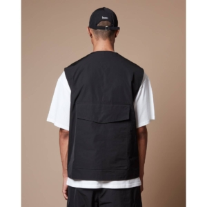 SS23-UVEST