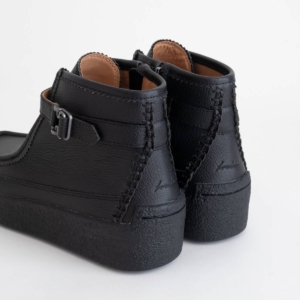 AUD007-002