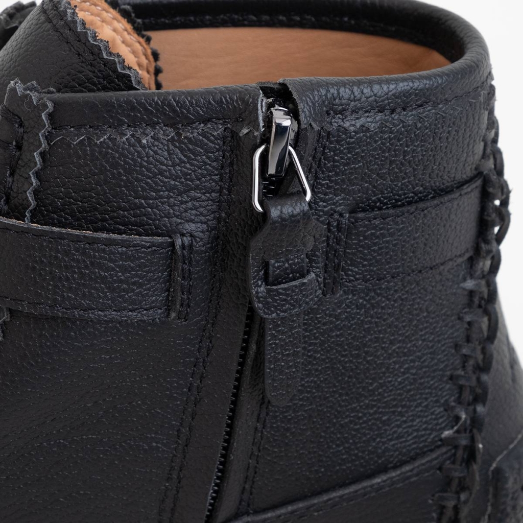 AUD007-002