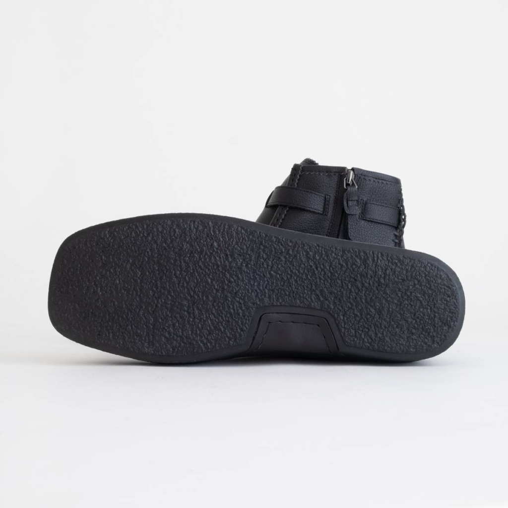 AUD007-002