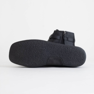 AUD007-002