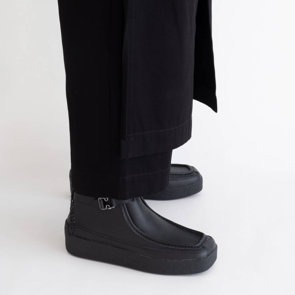 AUD007-002