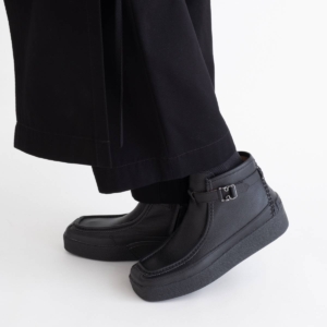 AUD007-002