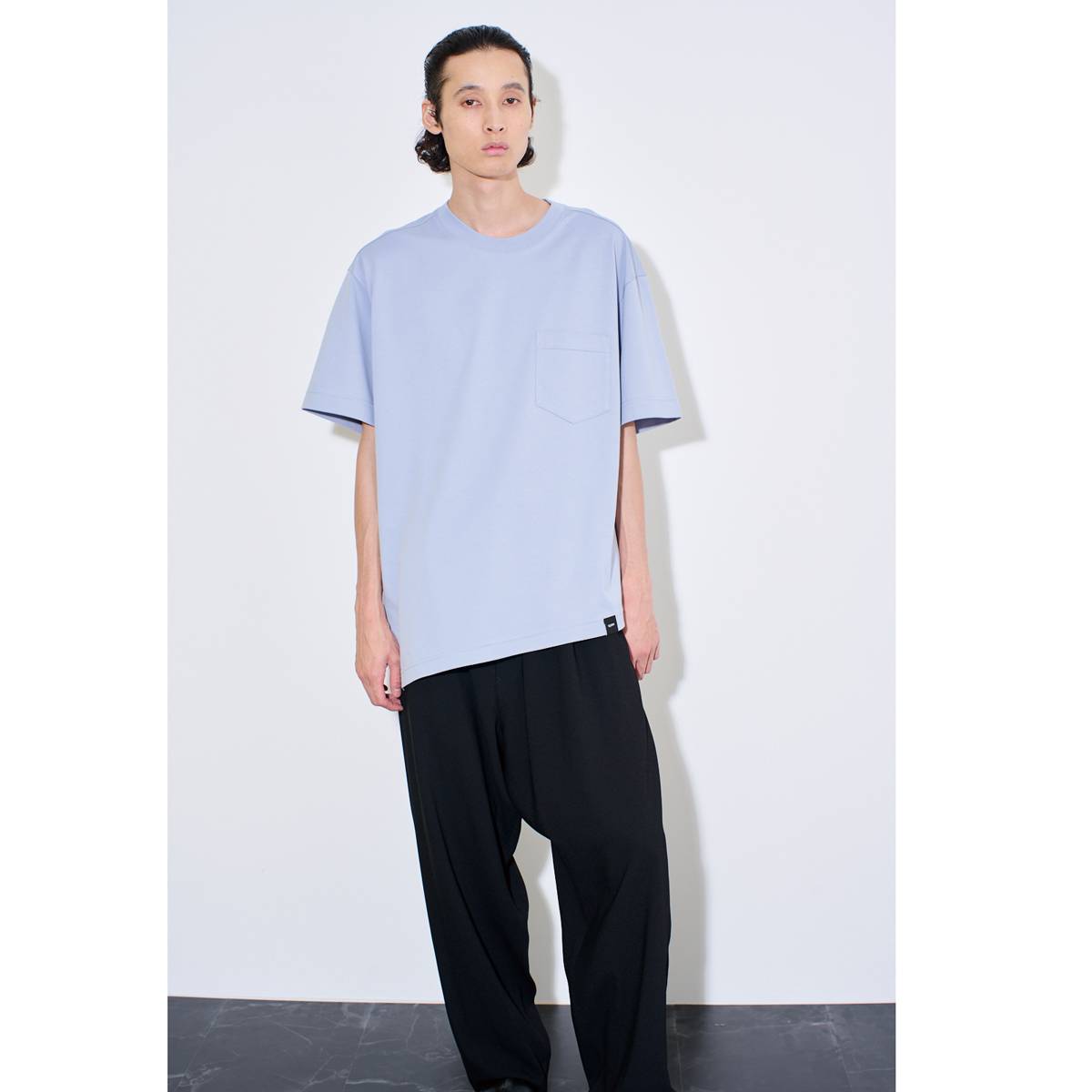 UJOH Slit Half Sleeve T(Crocus) | UJOH (ウジョー) - 通販