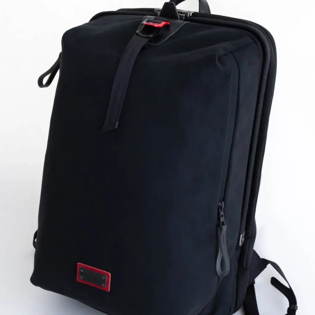 04070-TGR