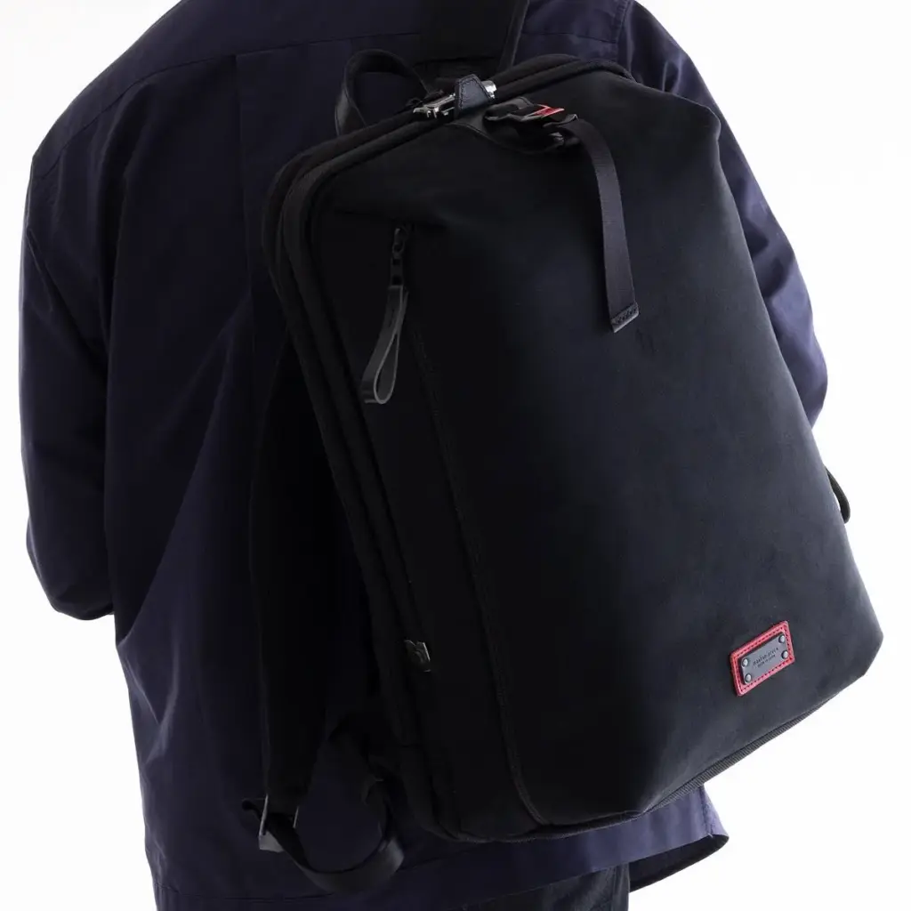 04070-TGR